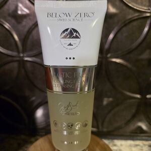 Below Zero Swiss Science Arctic Fresh Cleansing Gel
